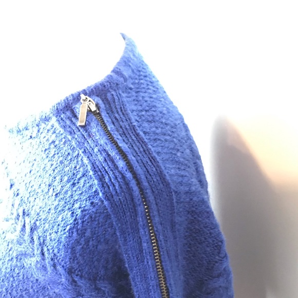 Signature 1 Studio Sweater - Picture 3 of 4